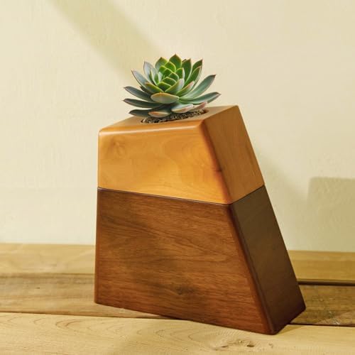 Elegant Wooden Urns for Cremation and Memorial