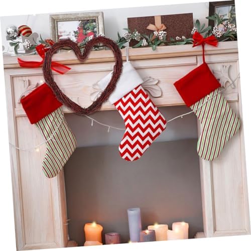 ABOOFAN Heart Shape Rattan Wreath Hanger Wall Decor Accessory