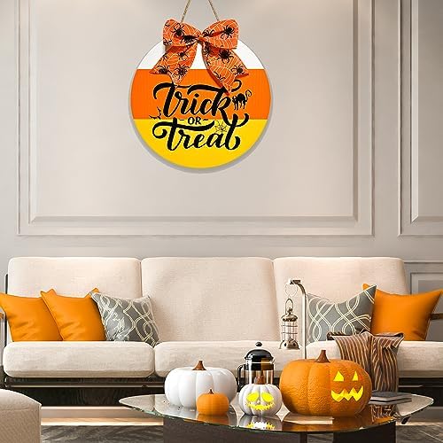 Trick or Treat Halloween Door Sign with Spider Web Pattern