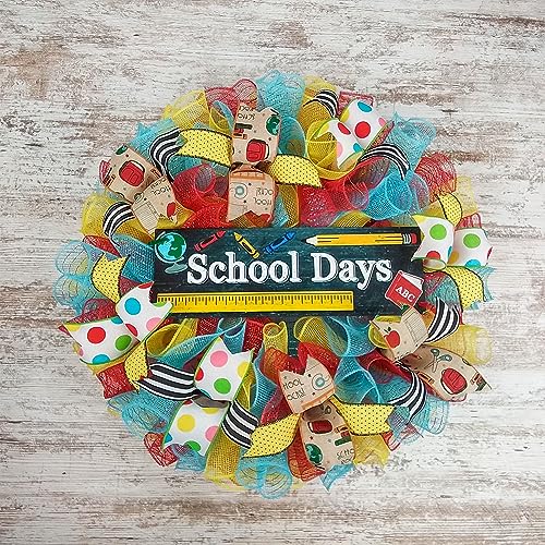 Teacher Present School Days Wreath Decor