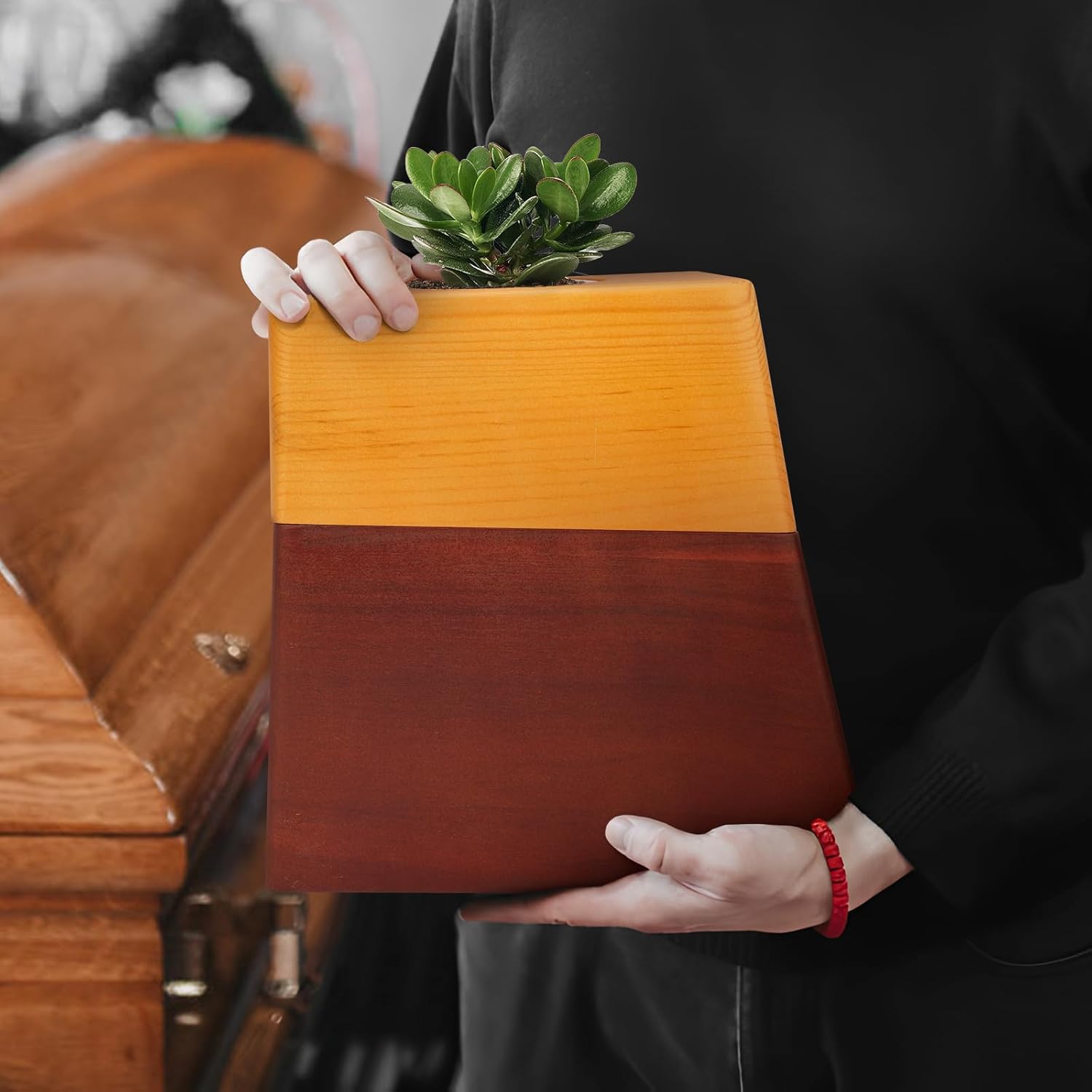 Elegant Wooden Urns for Cremation and Memorial