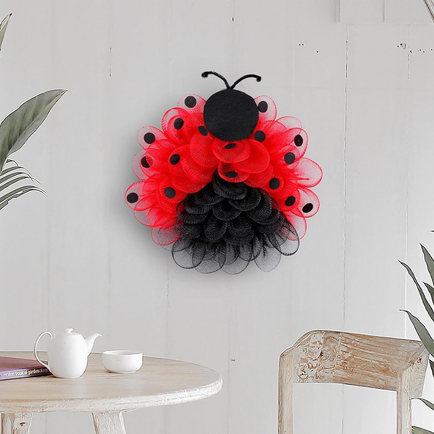 15-Inch Ladybug Door Wreath Decor