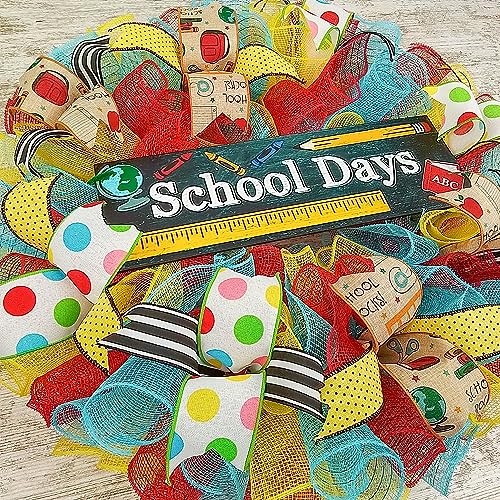 Teacher Present School Days Wreath Decor