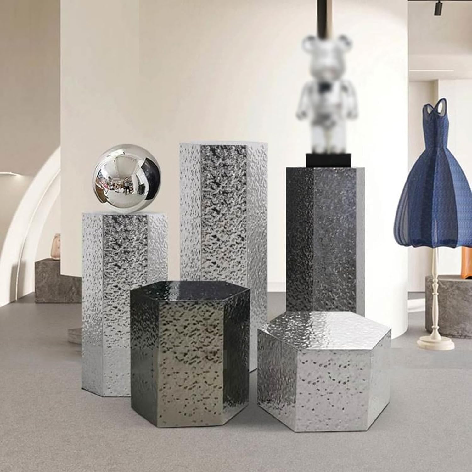 Hexagonal Pedestal Stand for Home and Wedding Use