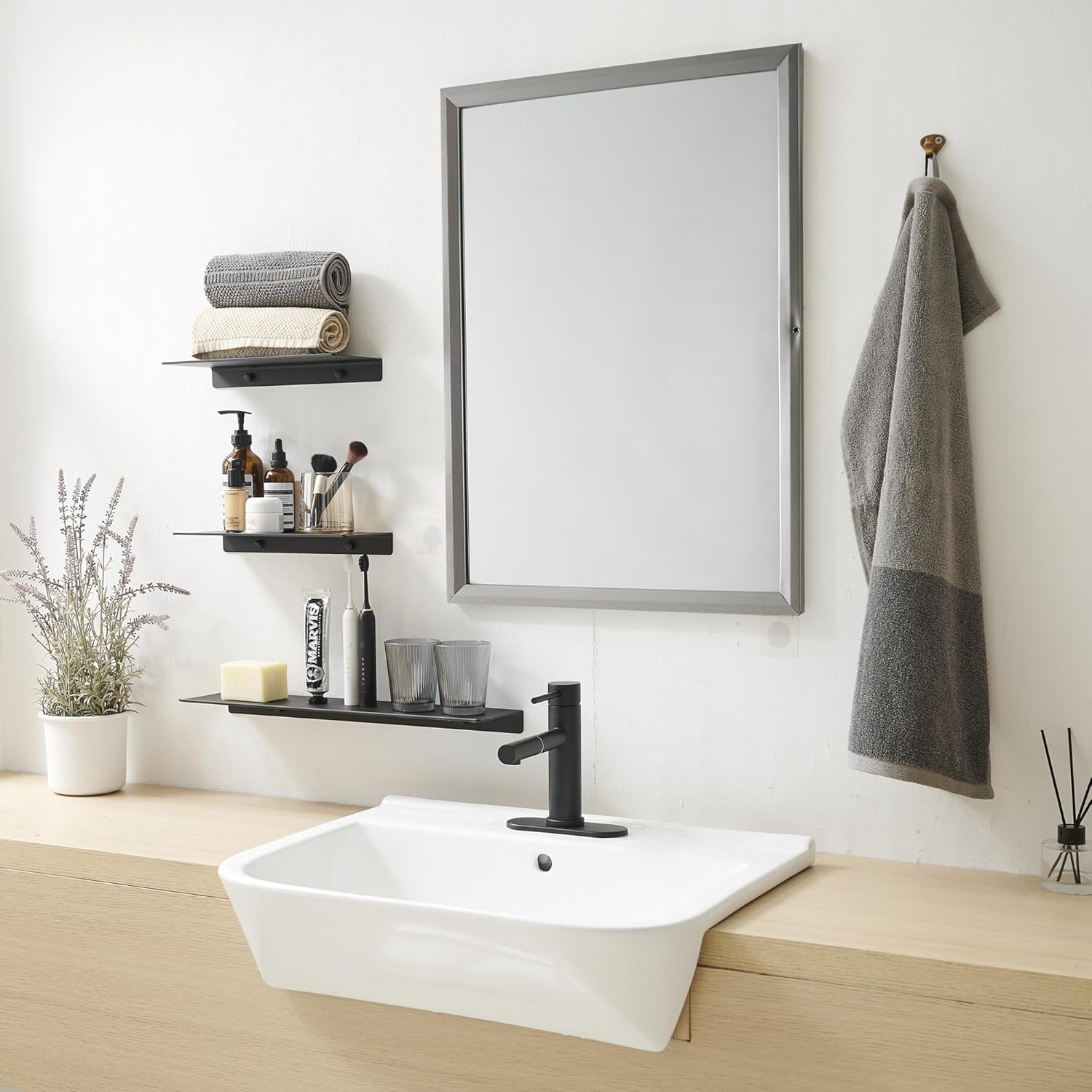 JOOM Metal Floating Shelf 12 Black for Wall Storage