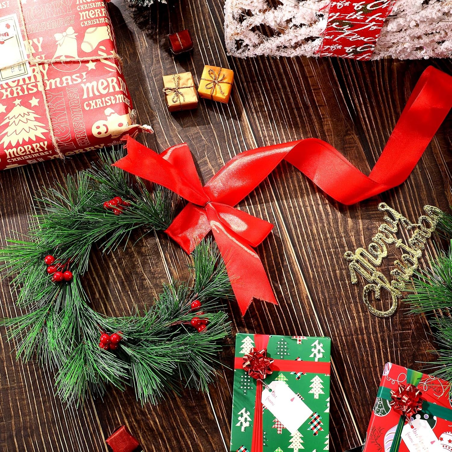 Lyrow 24 Pcs 6 Inch Christmas Wreath Set