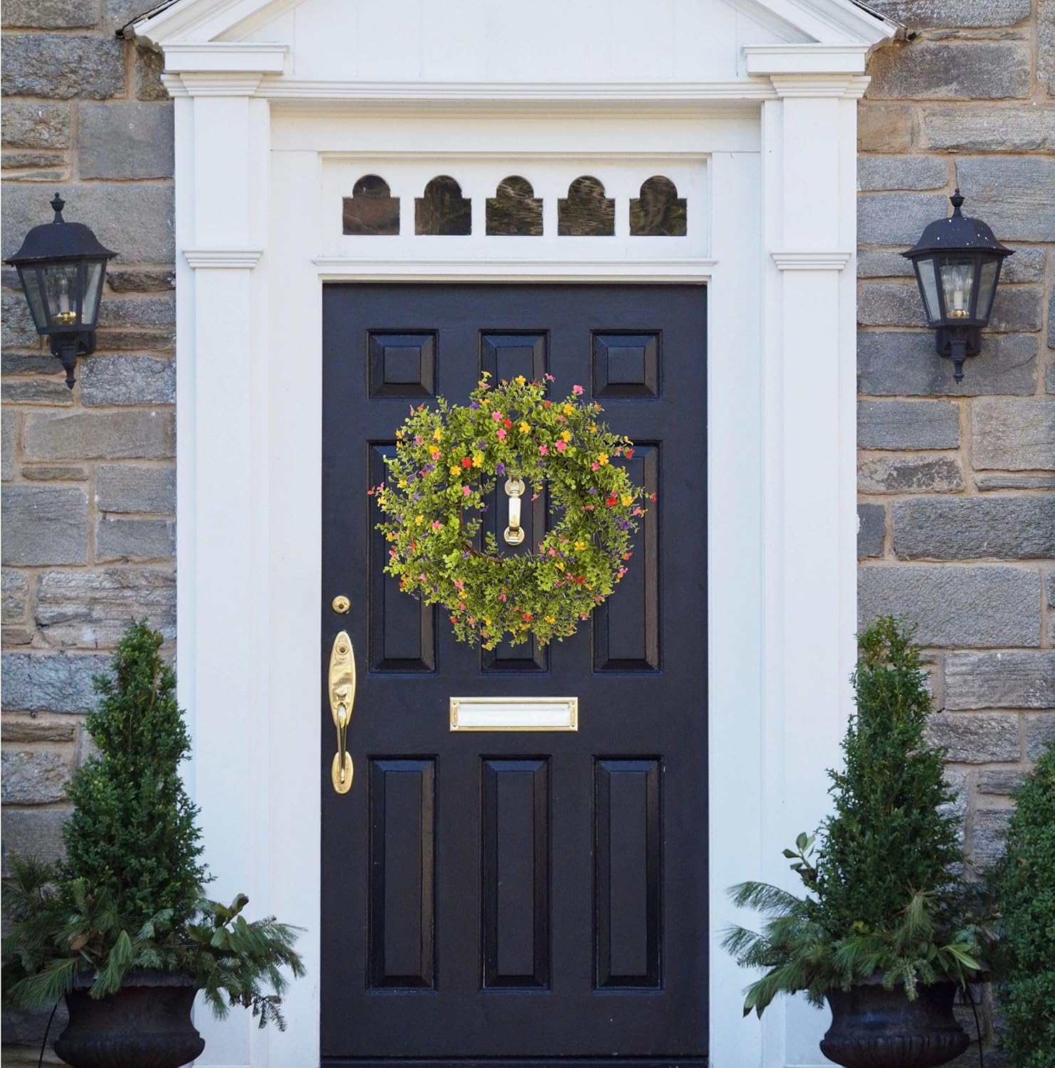 20 Inch Boxwood Wreath with Colorful Flowers