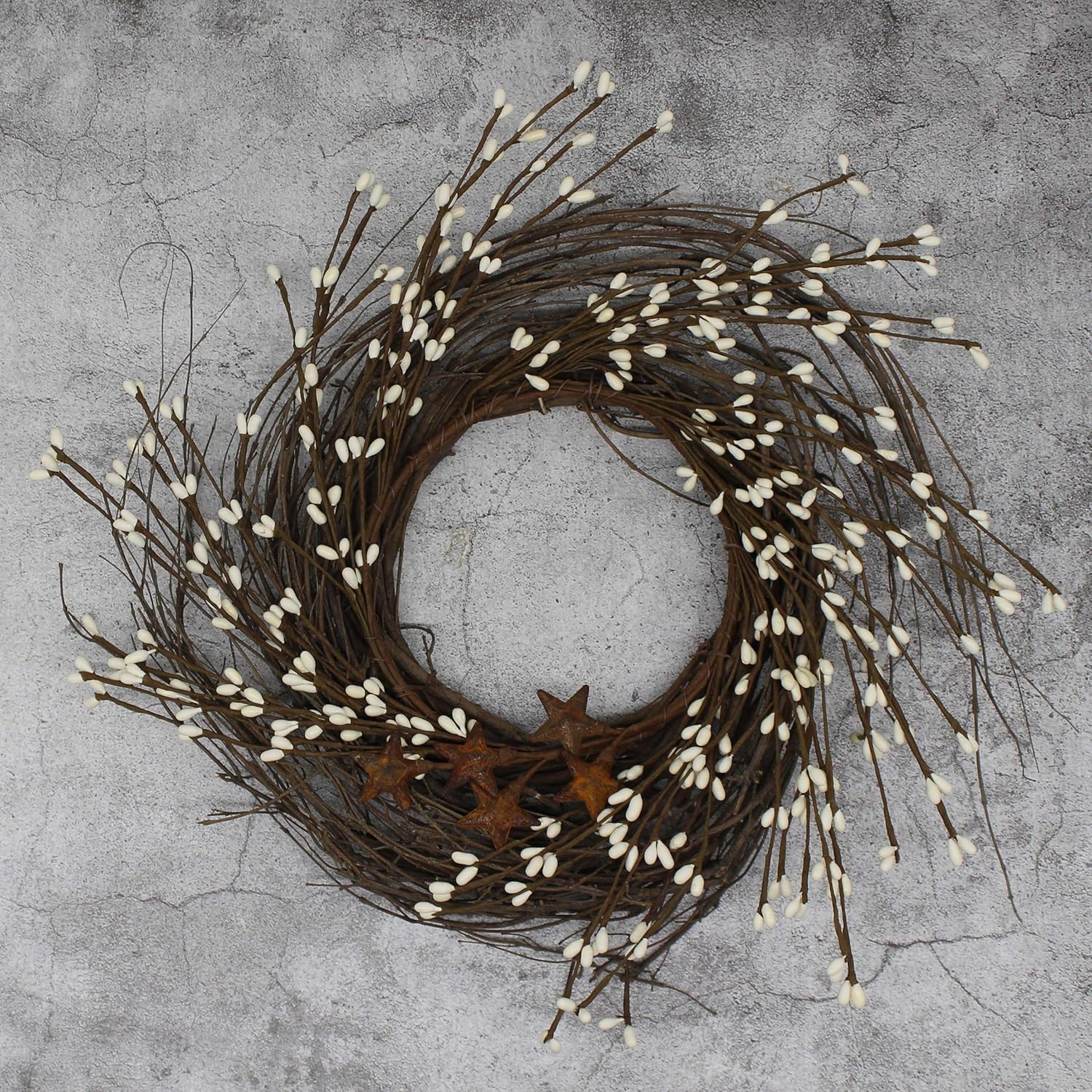 Primitives Rustic Wreath with Barn Stars and Berries 12 Inch Ivory
