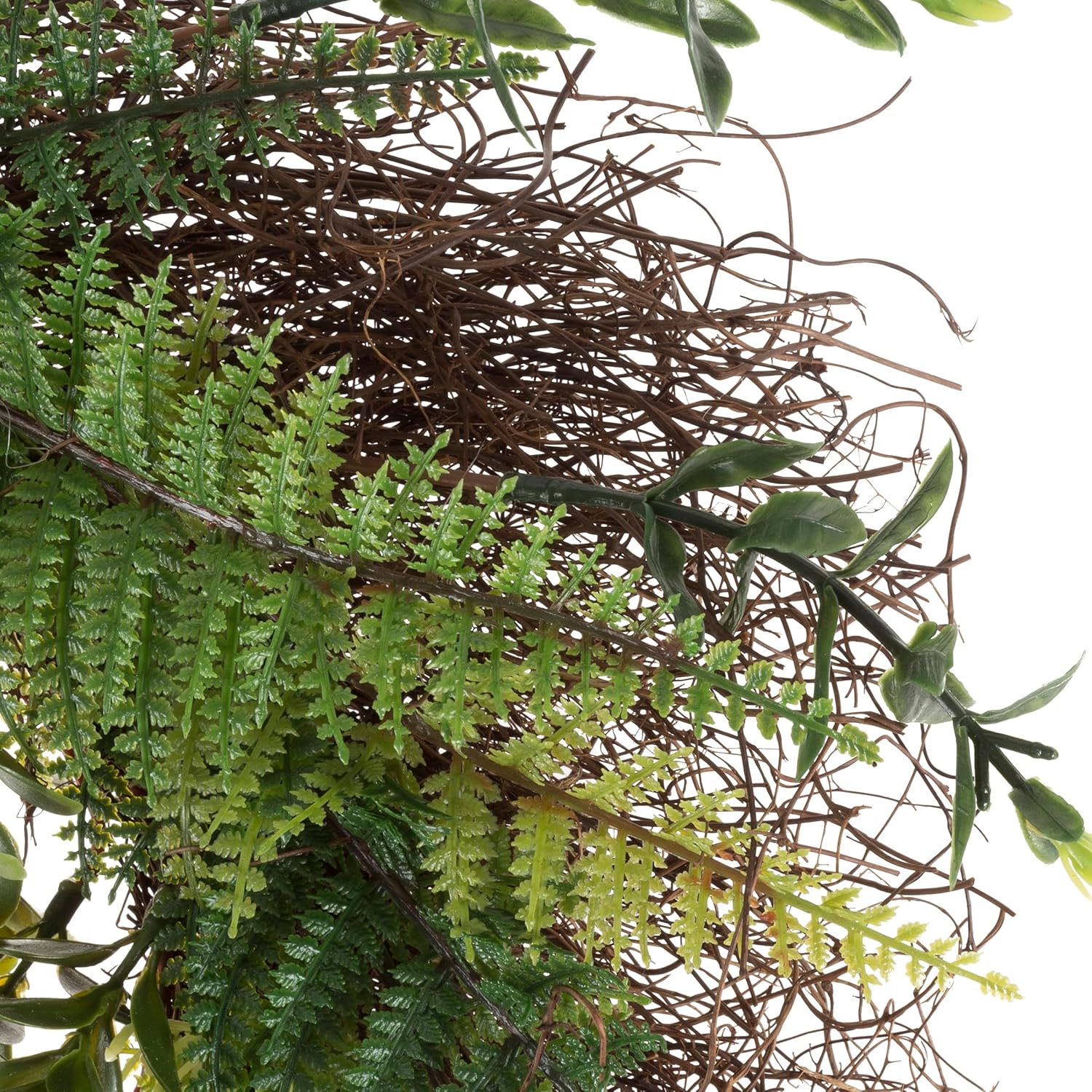 21 Inch Artificial Fern Wreath with Grapevine Base