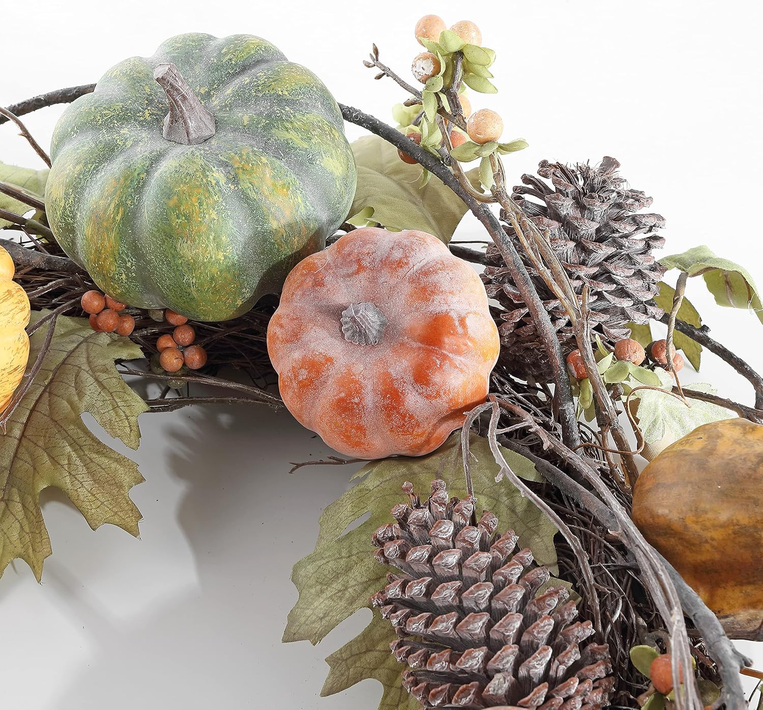 SAFAVIEH 24 Inch Artificial Oak Leaf Wreath with Pumpkins