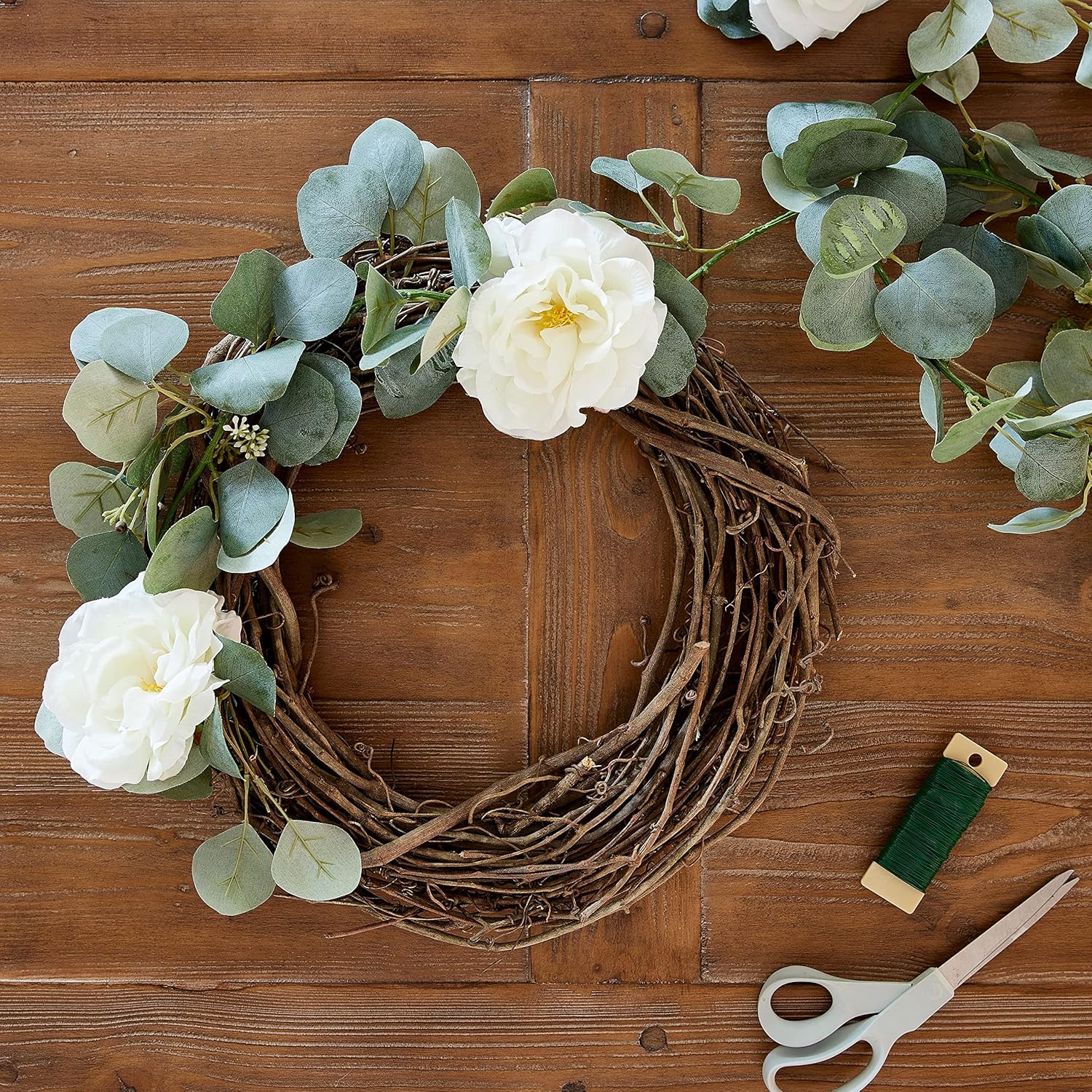 14 Inch Natural Grapevine Wreath 12 Pack