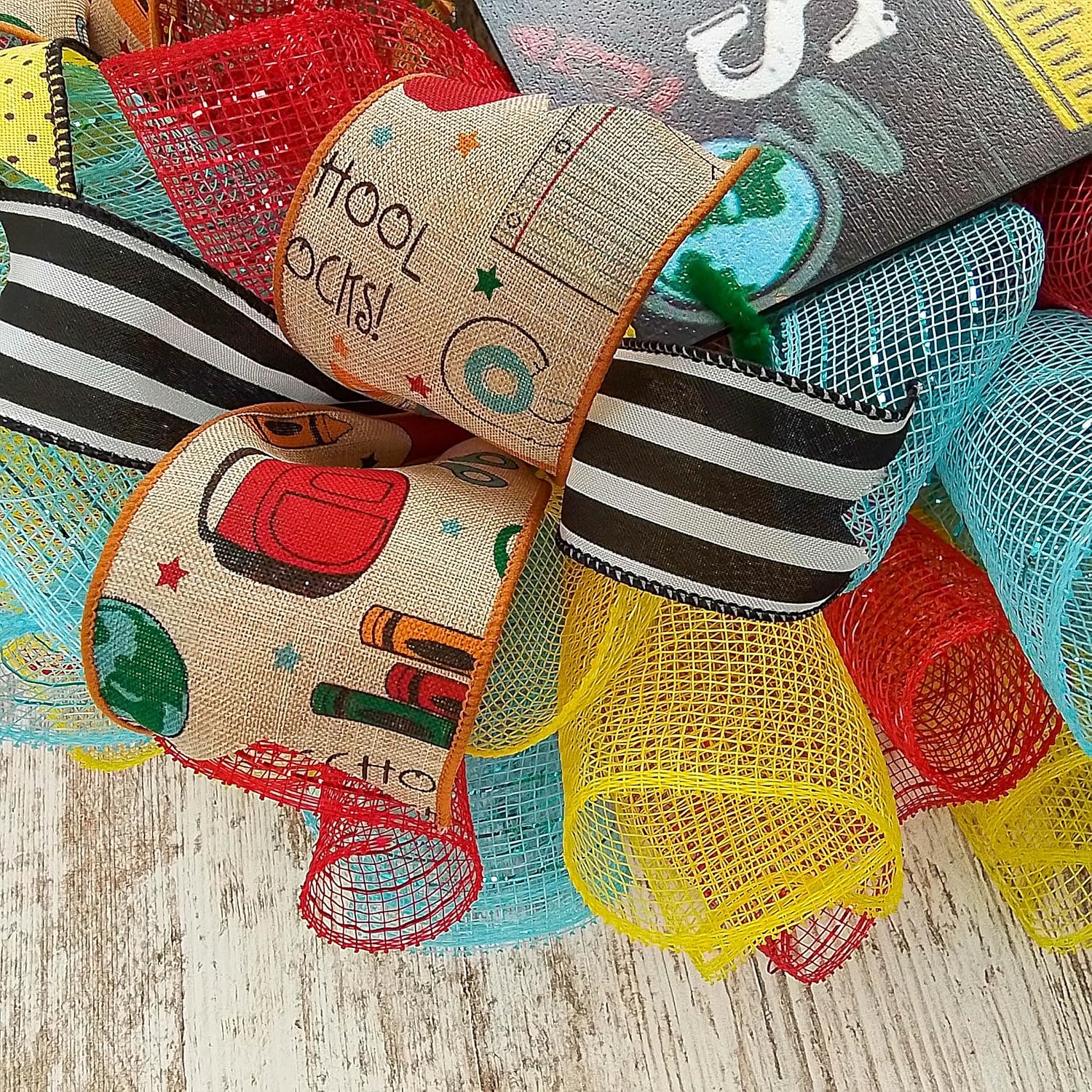 Teacher Present School Days Wreath Decor