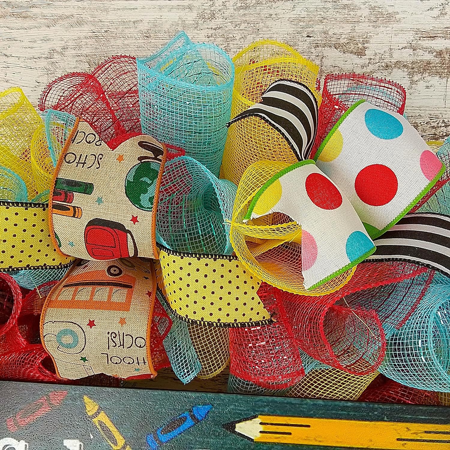 Teacher Present School Days Wreath Decor